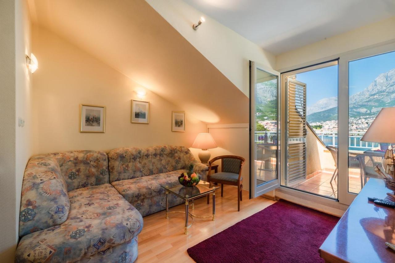 Pensionat Apartel Park Osejava 4*
